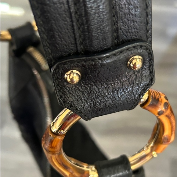 Authentic Gucci Black Hobo Bag with Bamboo Accents - Picture 4 of 15